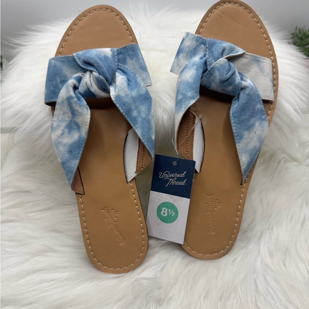 Universal Thread Melody Sandals in Blue - Picture 7 of 8